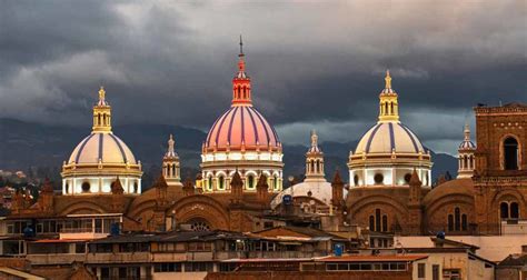 famous ecuadorian landmarks.